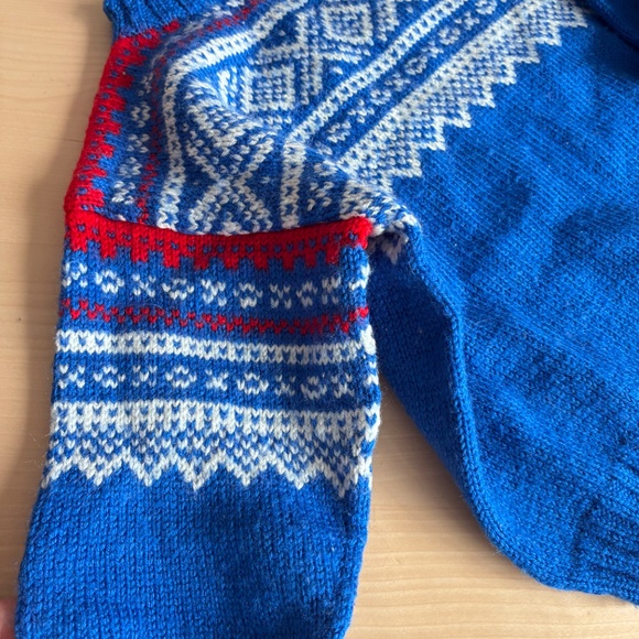 Vintage Christmas / Winter chunky soft sweater. Size 4 kids - Picture 3 of 5